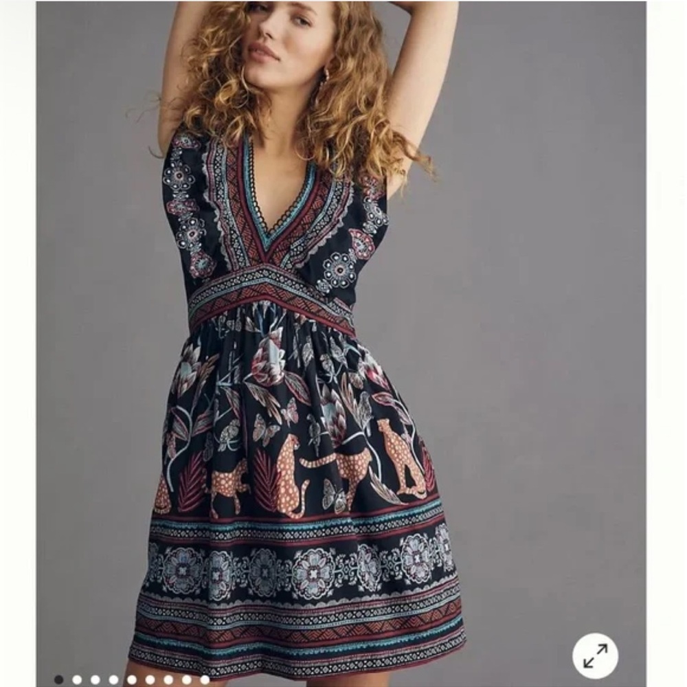 Anthropologie Deep V-neck Plunge Mini Dress Size: L